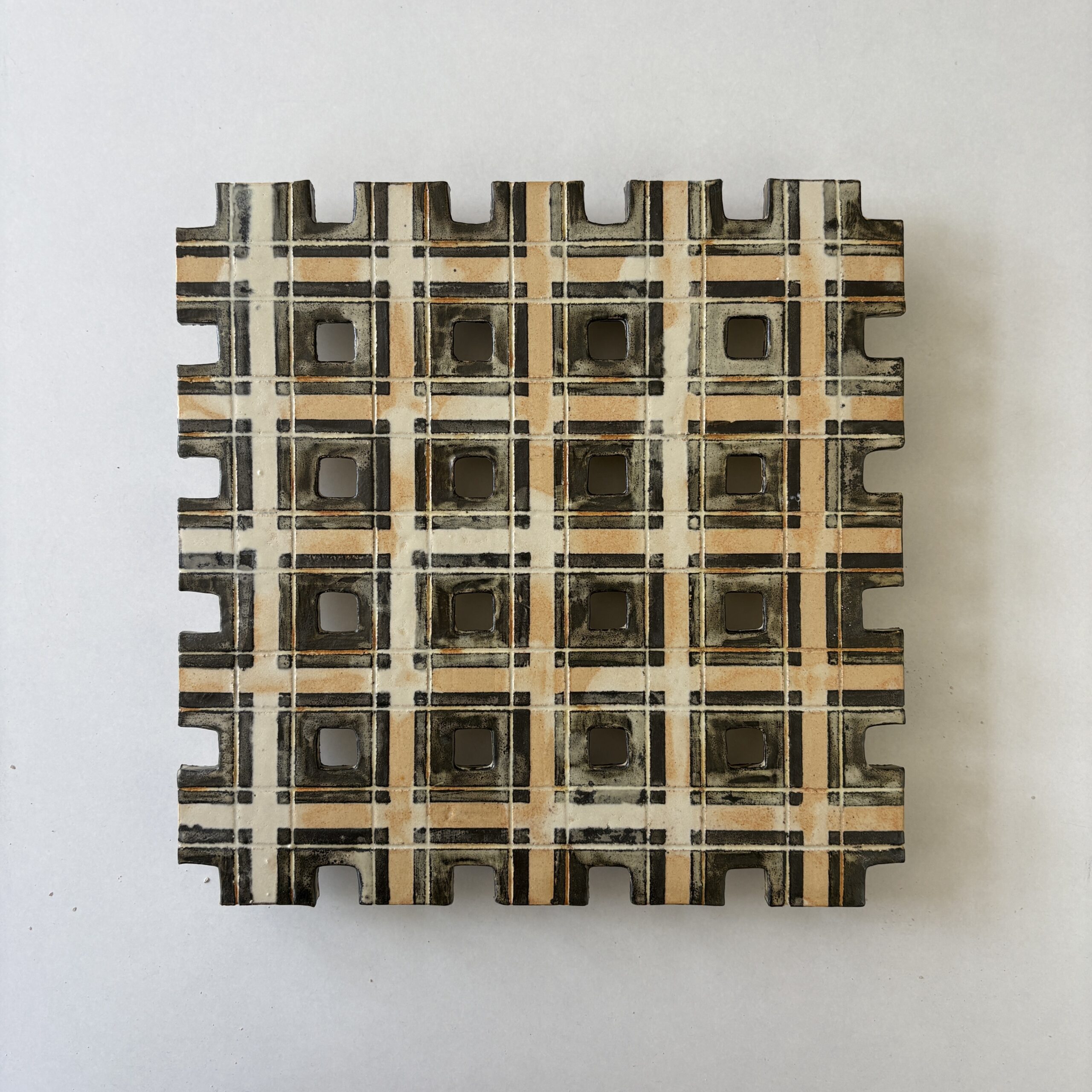 z64